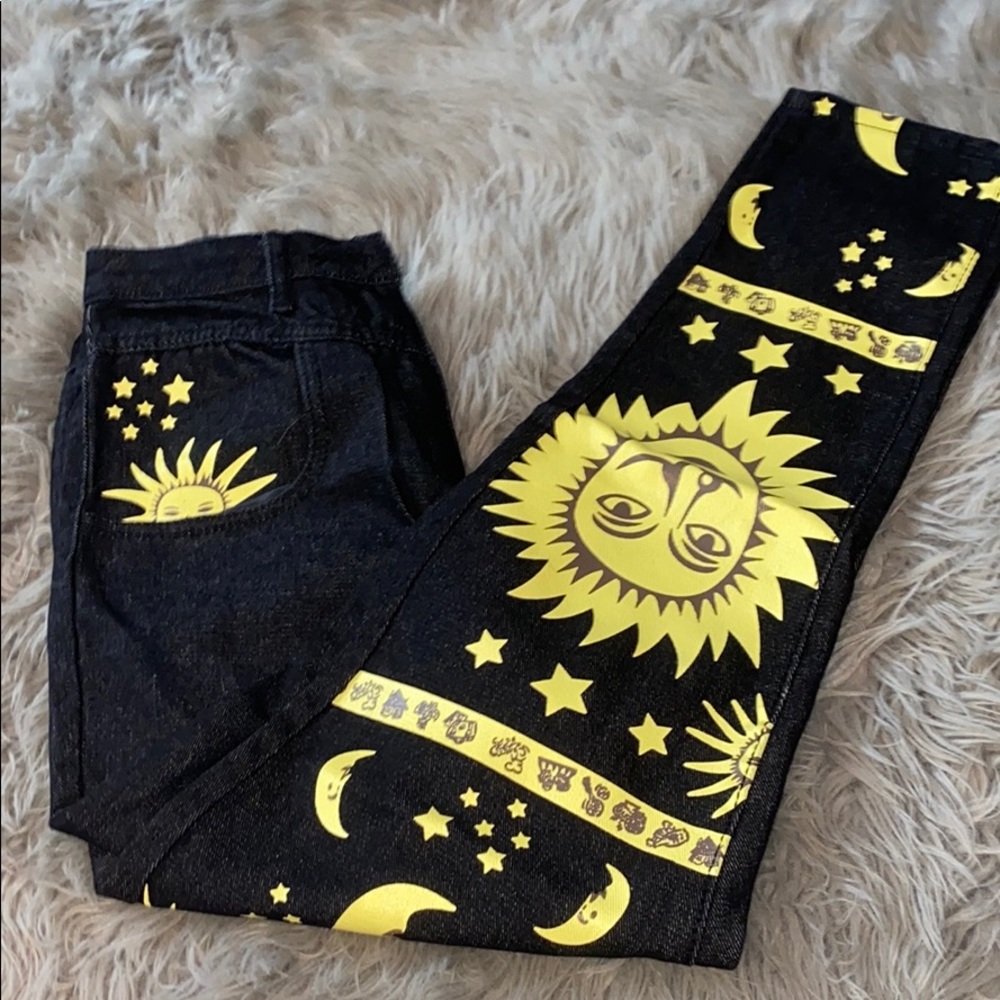 Moon Star Printed Pants - Picture 4 of 6